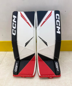 CCM Axis 2.9 INT. Goal Pads