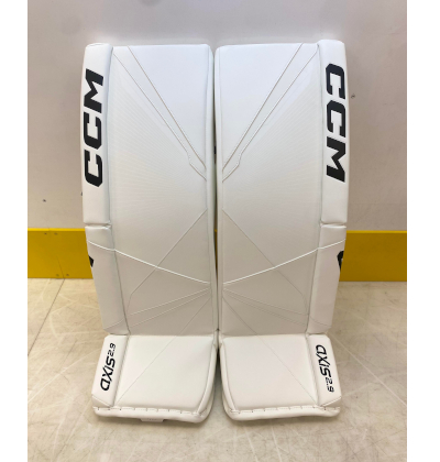 35 CCM Axis Pro Goalie Leg Pads